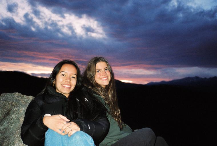 Jess & Em at FlagStaff