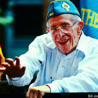 Old veteran, Memorial Day parade